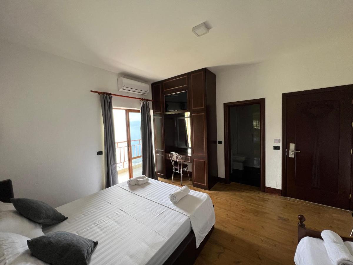 Hotel Victoria Memlishte 외부 사진
