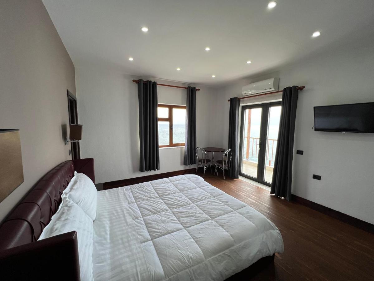 Hotel Victoria Memlishte 외부 사진