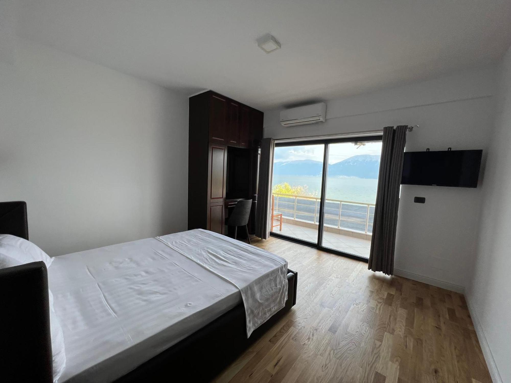 Hotel Victoria Memlishte 외부 사진